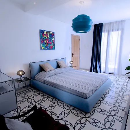 Al 33 Giri Отель типа 