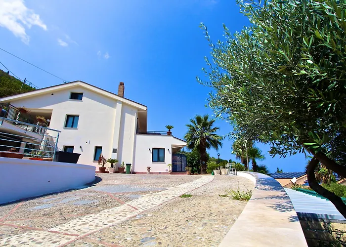 Al 33 Giri 住宿加早餐酒店