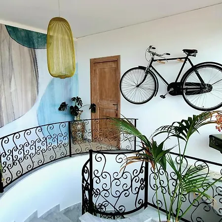 Bed & Breakfast Al 33 Giri 4*