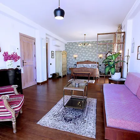 Bed and Breakfast Al 33 Giri