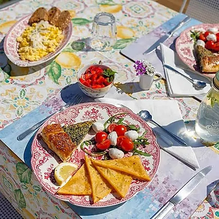 Bed & Breakfast Al 33 Giri 4*