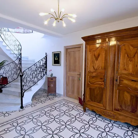 Al 33 Giri Bed and Breakfast Cefalù