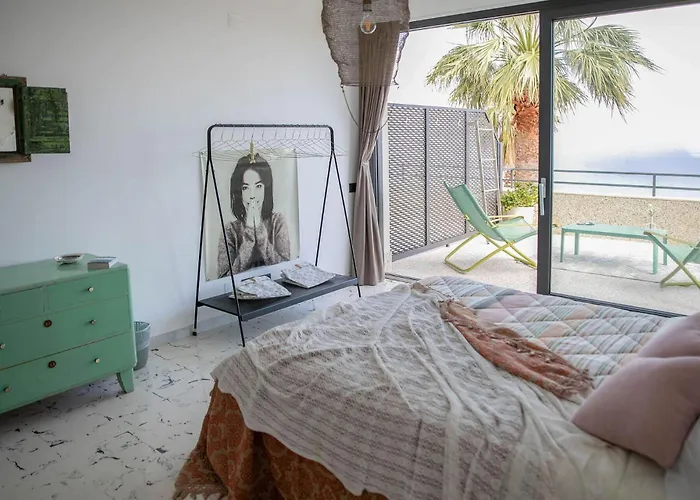 Al 33 Giri Bed & Breakfast 4*